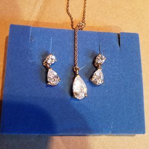 Pear Drop CZ Necklace and Earring Set, Gold tone
